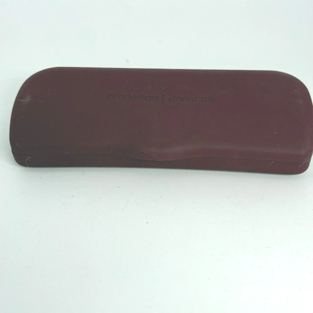 Prodesign Denmark Eyewear Architects Burgundy Hard Clam Shell Eyeglass Case 2